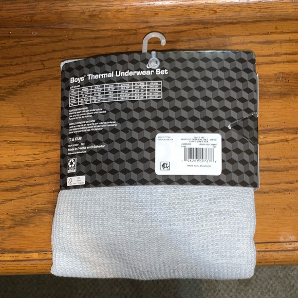 Boys thermal set - Picture 2 of 2